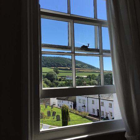 Red Lion Inn Sidbury Ruang foto