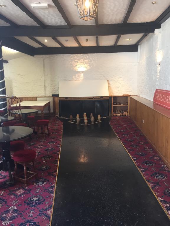 Red Lion Inn Sidbury Bagian luar foto