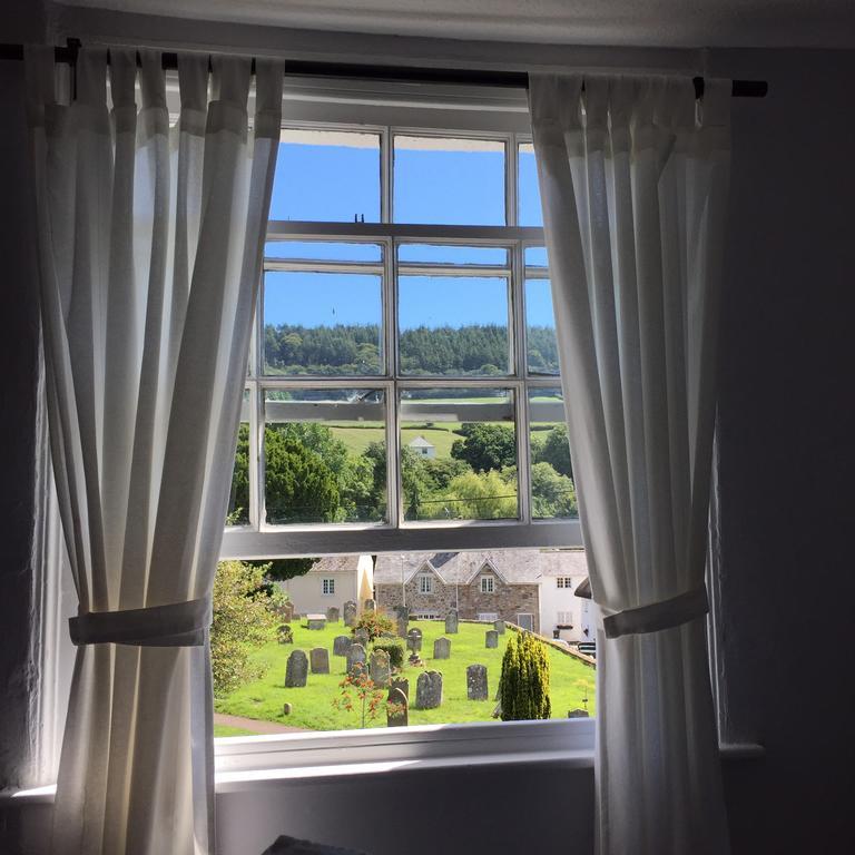 Red Lion Inn Sidbury Bagian luar foto
